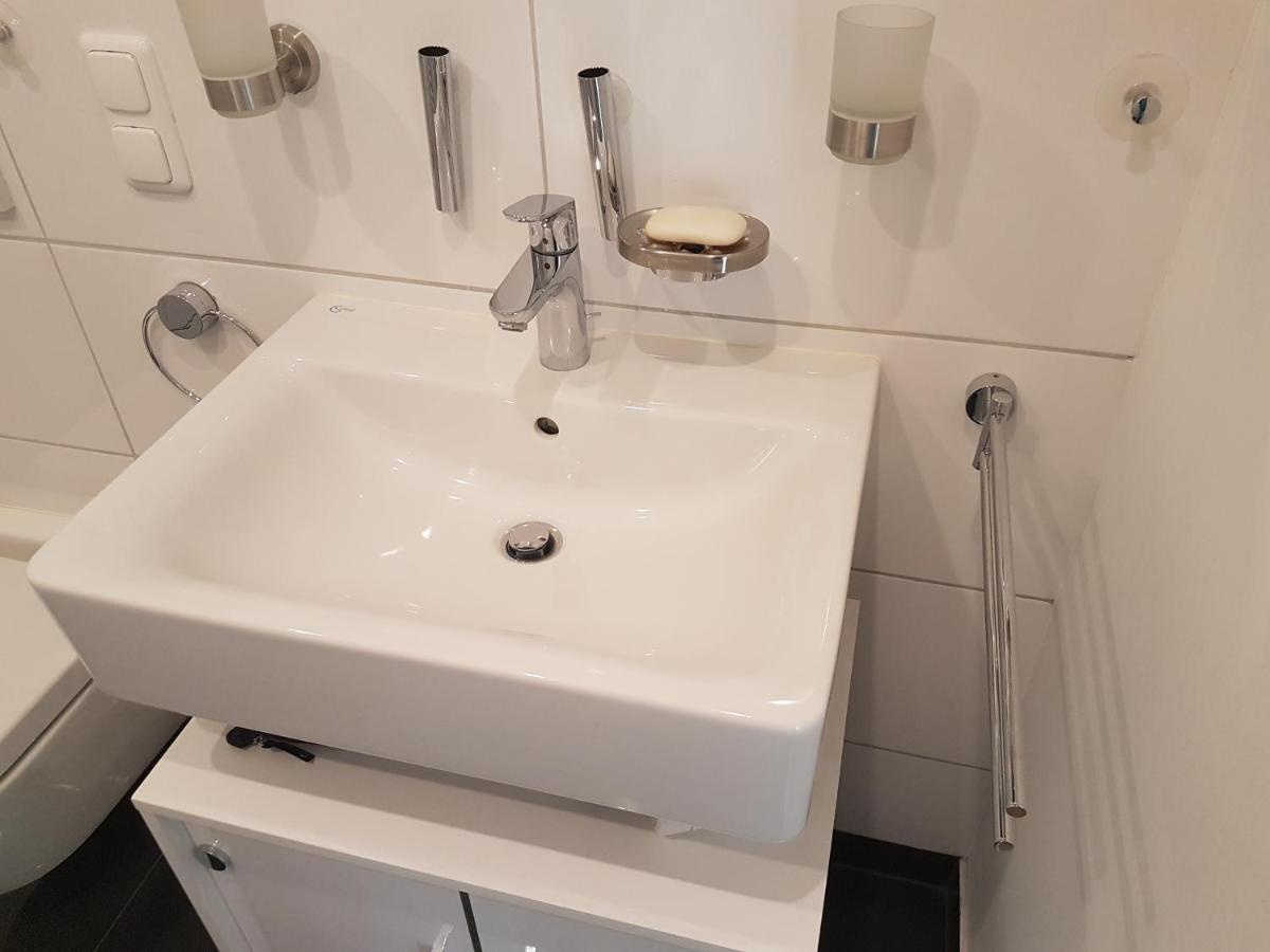 Zimmer Mit Eigenem Bad In Maerchenstadt! هايدلبرغ المظهر الخارجي الصورة